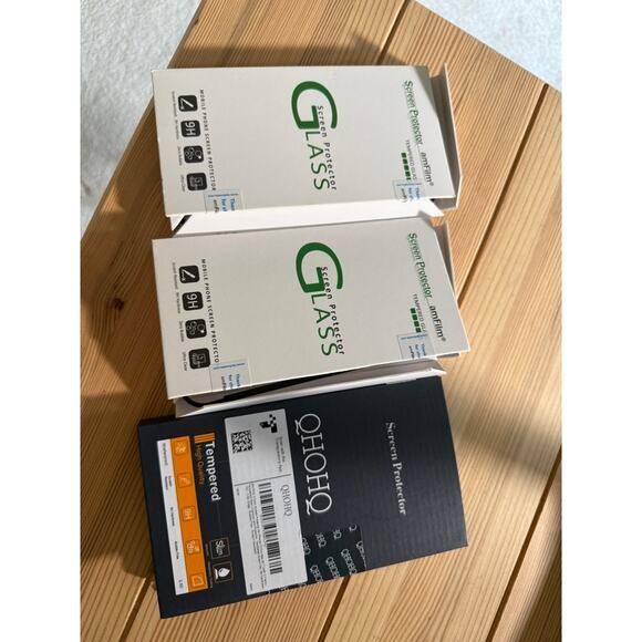 Set of 6 Iphone 12 pro max screen protectors Tempered glass - Picture 1 of 2